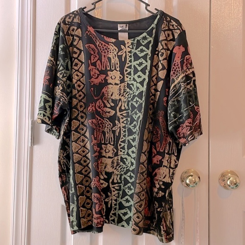 EZL Vintage African Tribal Safari Print Metallic Short Sleeve Tee